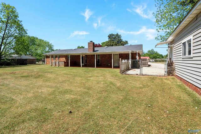 121 Flowerwood Drive, Meridianville, AL 35759