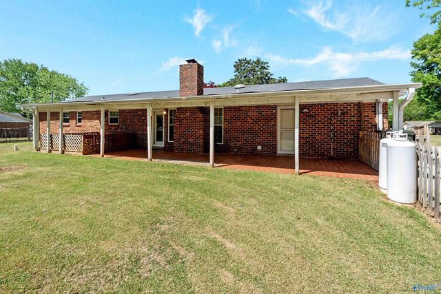 121 Flowerwood Drive, Meridianville, AL 35759