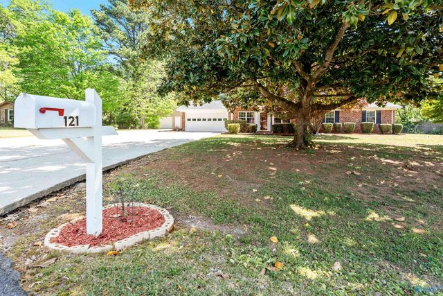 121 Flowerwood Drive, Meridianville, AL 35759