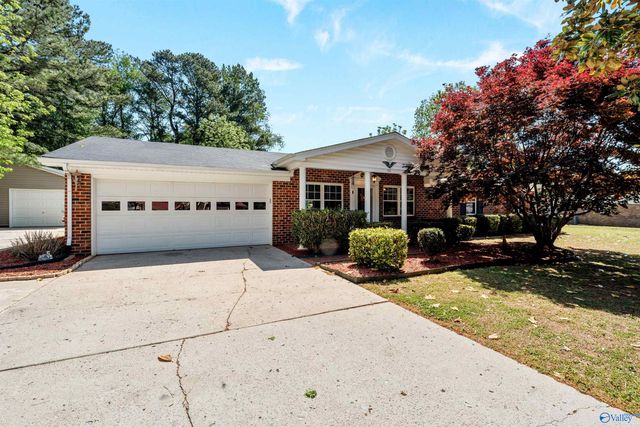 121 Flowerwood Drive, Meridianville, AL 35759