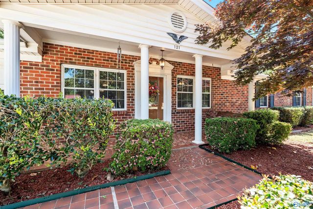 121 Flowerwood Drive, Meridianville, AL 35759