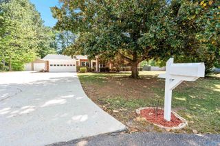 121 Flowerwood Drive, Meridianville, AL 35759