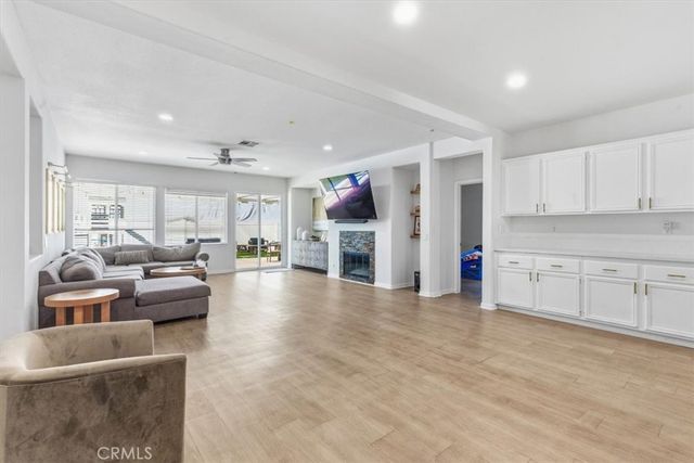 28281 Daffodil, Murrieta, CA 92563