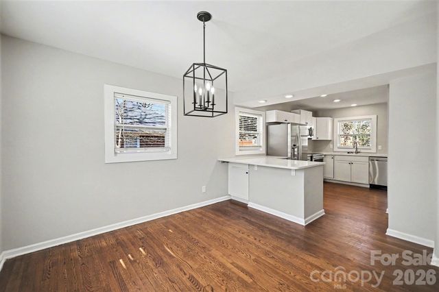 6626 Glenmoor Drive, Charlotte, NC 28214