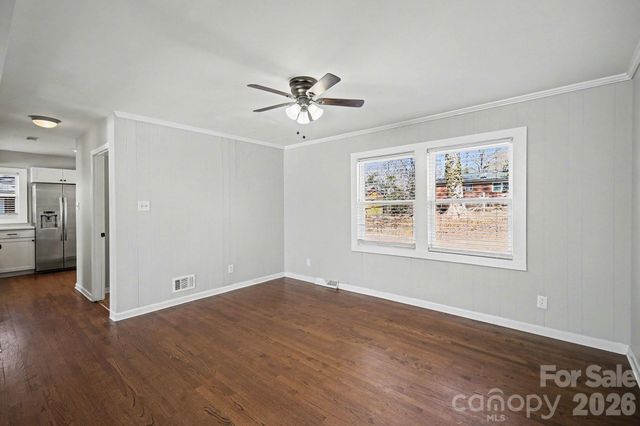 6626 Glenmoor Drive, Charlotte, NC 28214