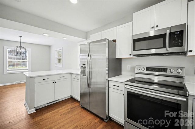 6626 Glenmoor Drive, Charlotte, NC 28214