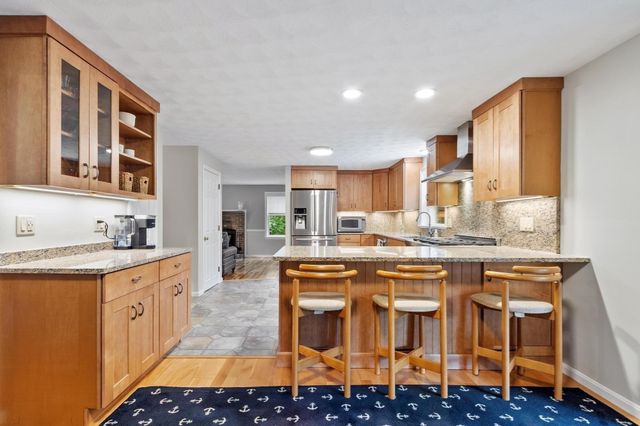 4 Pillsbury Lane, Georgetown, MA 01833