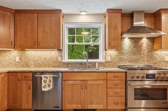 4 Pillsbury Lane, Georgetown, MA 01833