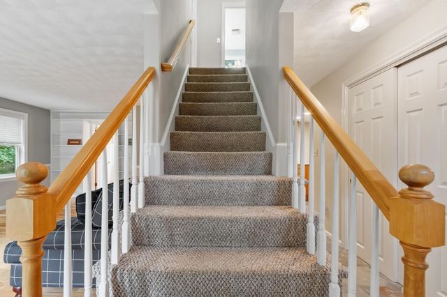 4 Pillsbury Lane, Georgetown, MA 01833