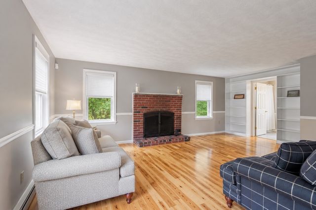 4 Pillsbury Lane, Georgetown, MA 01833
