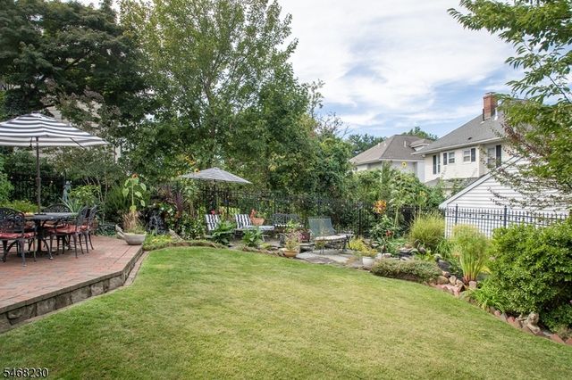 37 MOUNTAIN AVE, Summit City, NJ 07901