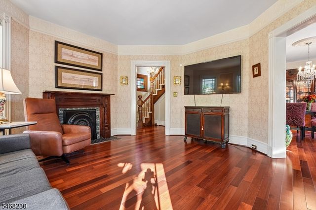 37 MOUNTAIN AVE, Summit City, NJ 07901