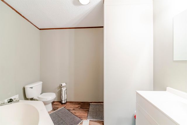 228 Hummingbird Drive, Houma, LA 70364