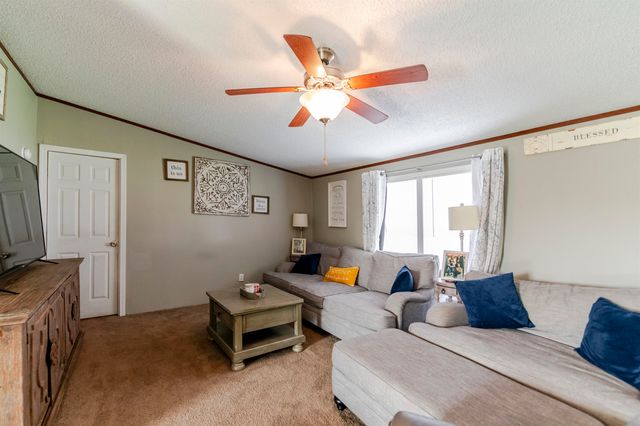 228 Hummingbird Drive, Houma, LA 70364