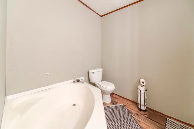 228 Hummingbird Drive, Houma, LA 70364