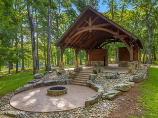 463 Heather Brook Drive, Jefferson City, TN 37760