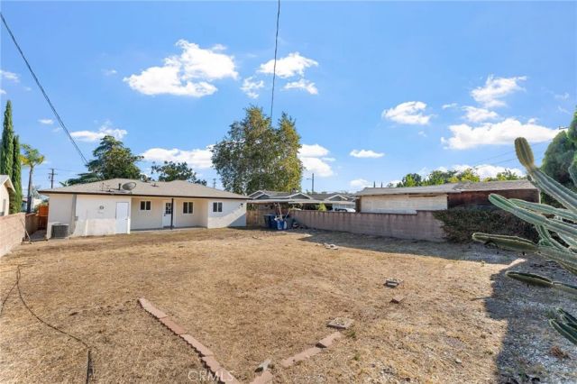 845 Plaza Serena, Ontario, CA 91764