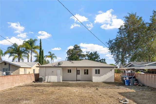 845 Plaza Serena, Ontario, CA 91764