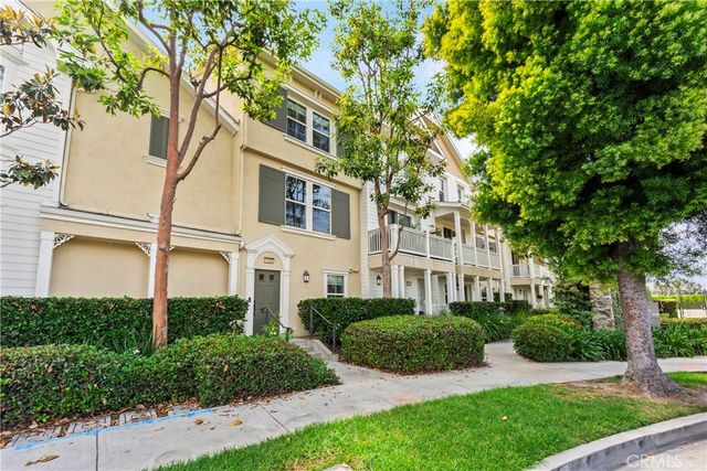 1123 Abelia, Irvine, CA 92606