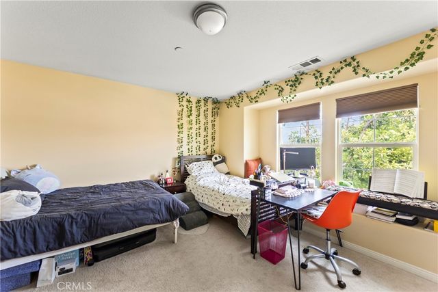 1123 Abelia, Irvine, CA 92606