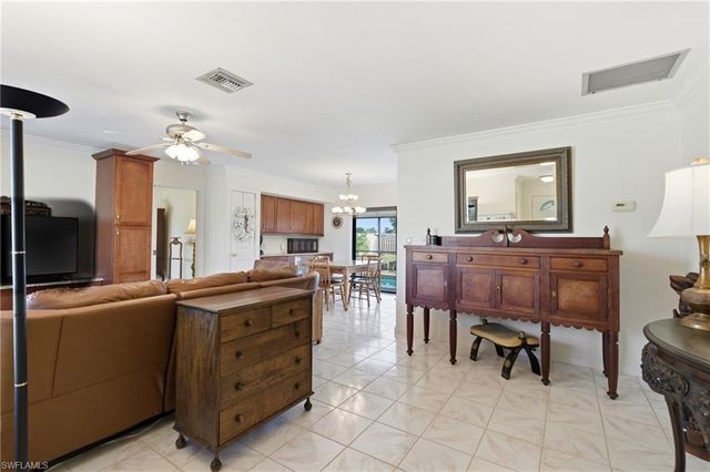 4531 SE 14th PL, Cape Coral, FL 33904