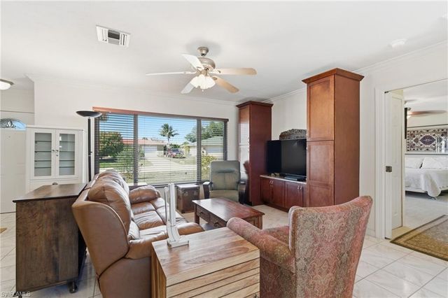 4531 SE 14th PL, Cape Coral, FL 33904