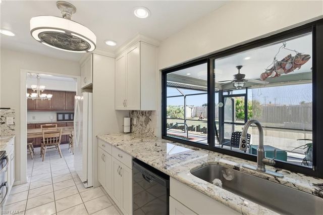 4531 SE 14th PL, Cape Coral, FL 33904