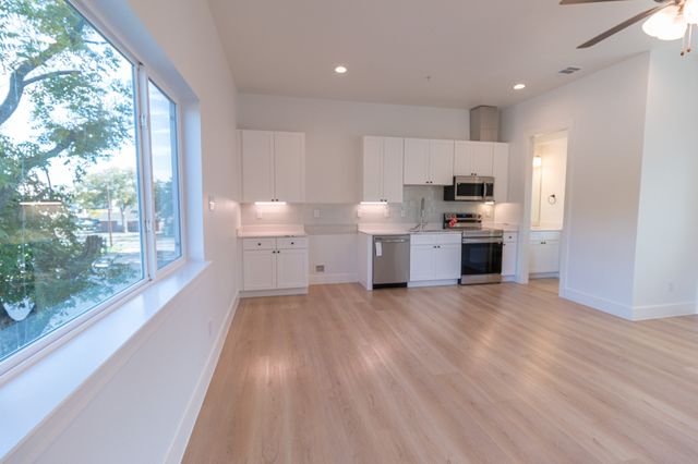 1626 Andrade Place, Dallas, TX 75204