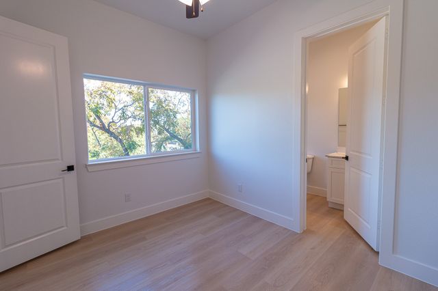 1626 Andrade Place, Dallas, TX 75204