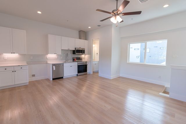 1626 Andrade Place, Dallas, TX 75204