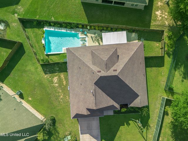 7469 Mapleway Court, Pass Christian, MS 39571