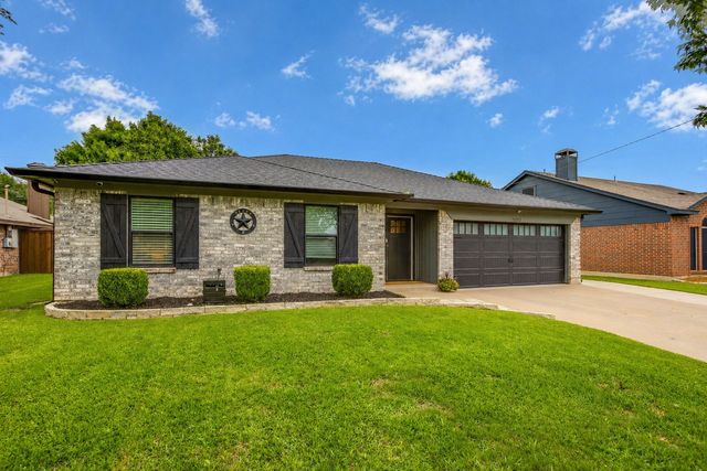 1213 Nelson Place, Fort Worth, TX 76028