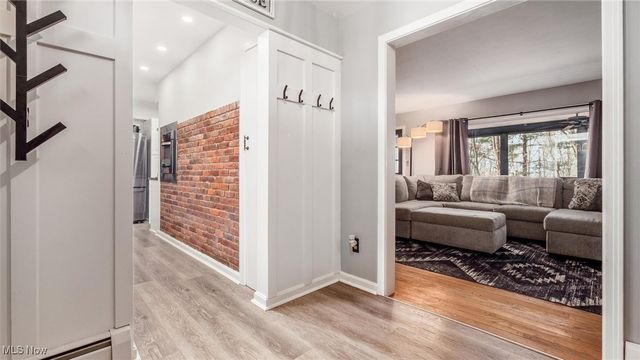 65521 Highland Hills Road, Cambridge, OH 43725