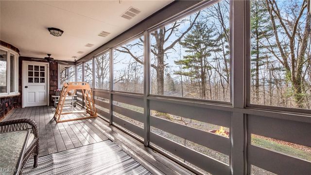 65521 Highland Hills Road, Cambridge, OH 43725