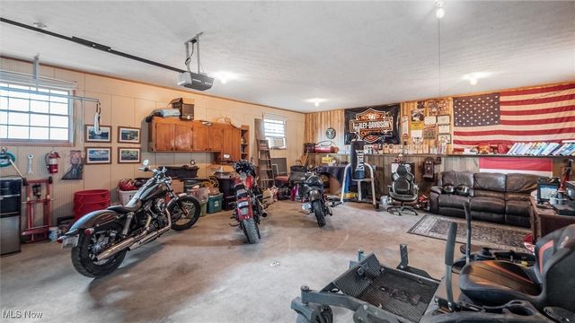 65521 Highland Hills Road, Cambridge, OH 43725