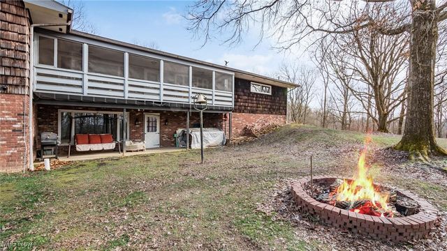 65521 Highland Hills Road, Cambridge, OH 43725