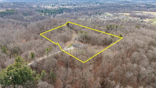 65521 Highland Hills Road, Cambridge, OH 43725