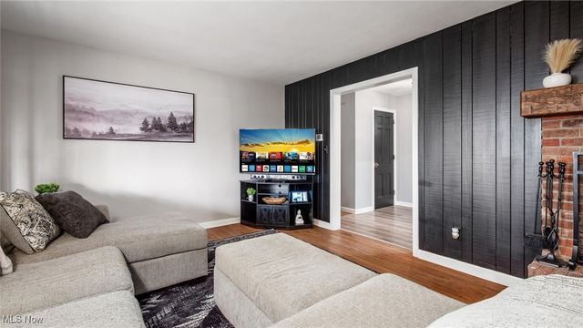 65521 Highland Hills Road, Cambridge, OH 43725