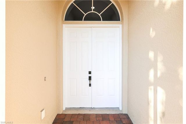 5652 Kensington LOOP, Fort Myers, FL 33912