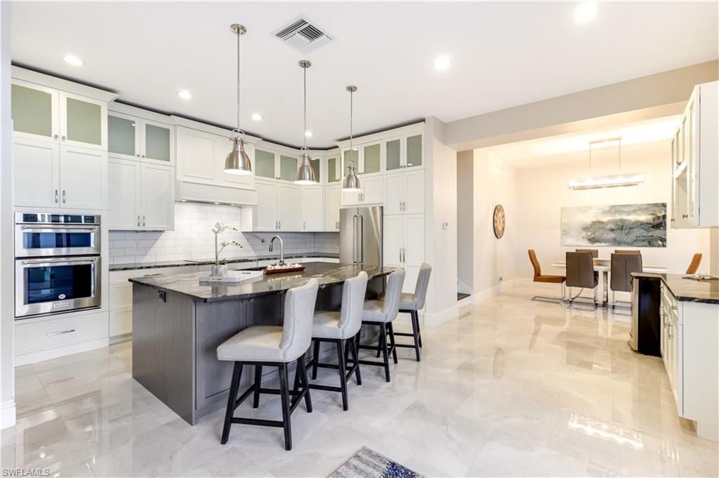 5652 Kensington LOOP, Fort Myers, FL 33912