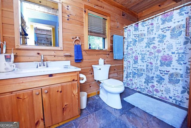 566 Sharewood Forest, Morganton, GA 30560