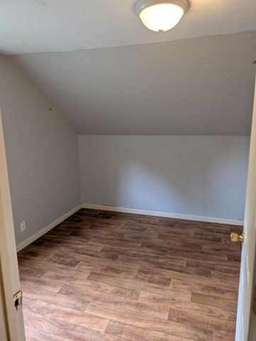 523 11th Street N, Moorhead, MN 56560