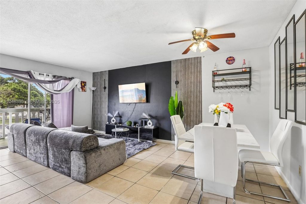 15225 NE 6th Ave B208, Miami, FL 33162