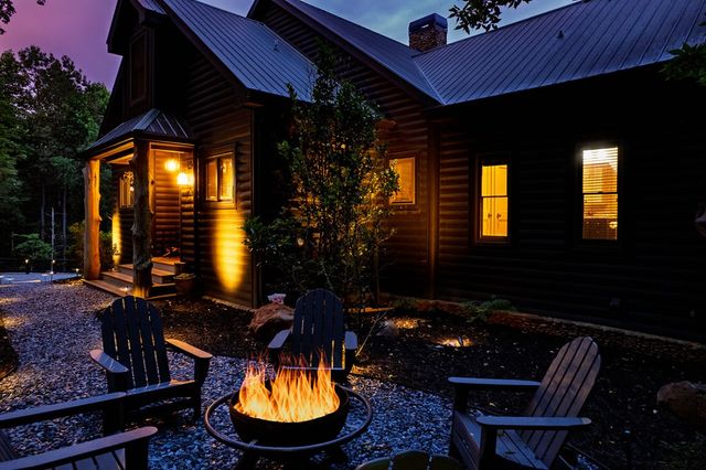 239 Ridge Top Drive, Ellijay, GA 30536