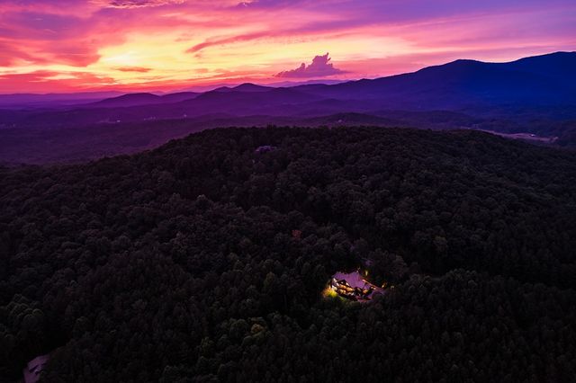 239 Ridge Top Drive, Ellijay, GA 30536