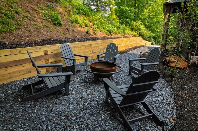 239 Ridge Top Drive, Ellijay, GA 30536