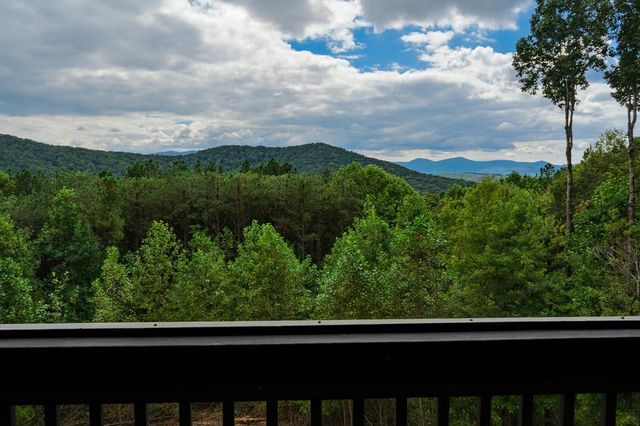 239 Ridge Top Drive, Ellijay, GA 30536