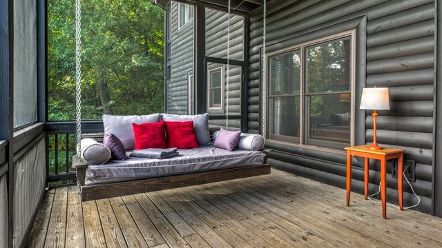 239 Ridge Top Drive, Ellijay, GA 30536