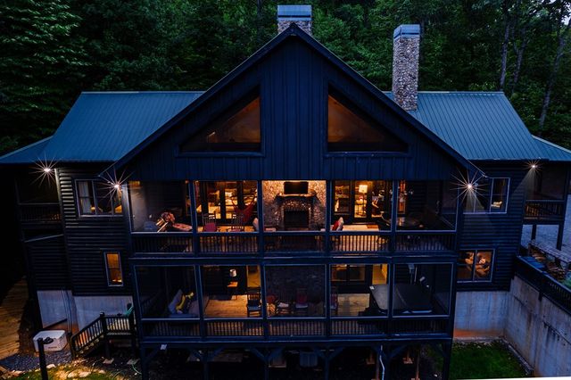 239 Ridge Top Drive, Ellijay, GA 30536