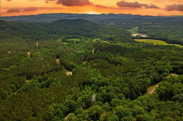 239 Ridge Top Drive, Ellijay, GA 30536